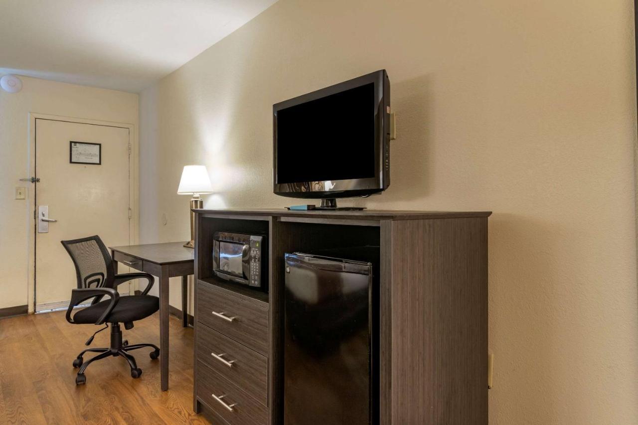 Quality Inn At Town Center Beaufort Luaran gambar
